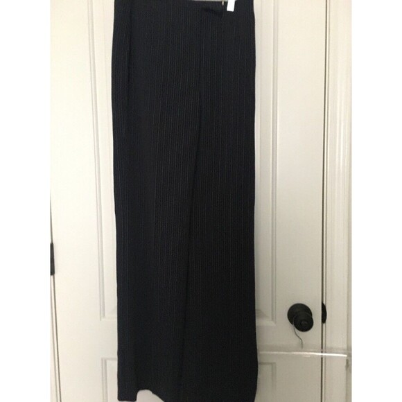 2pc Liz Claiborne Women's Blue Pinstriped Pant Suit Size 4 Jacket & Pants - Picture 8 of 12